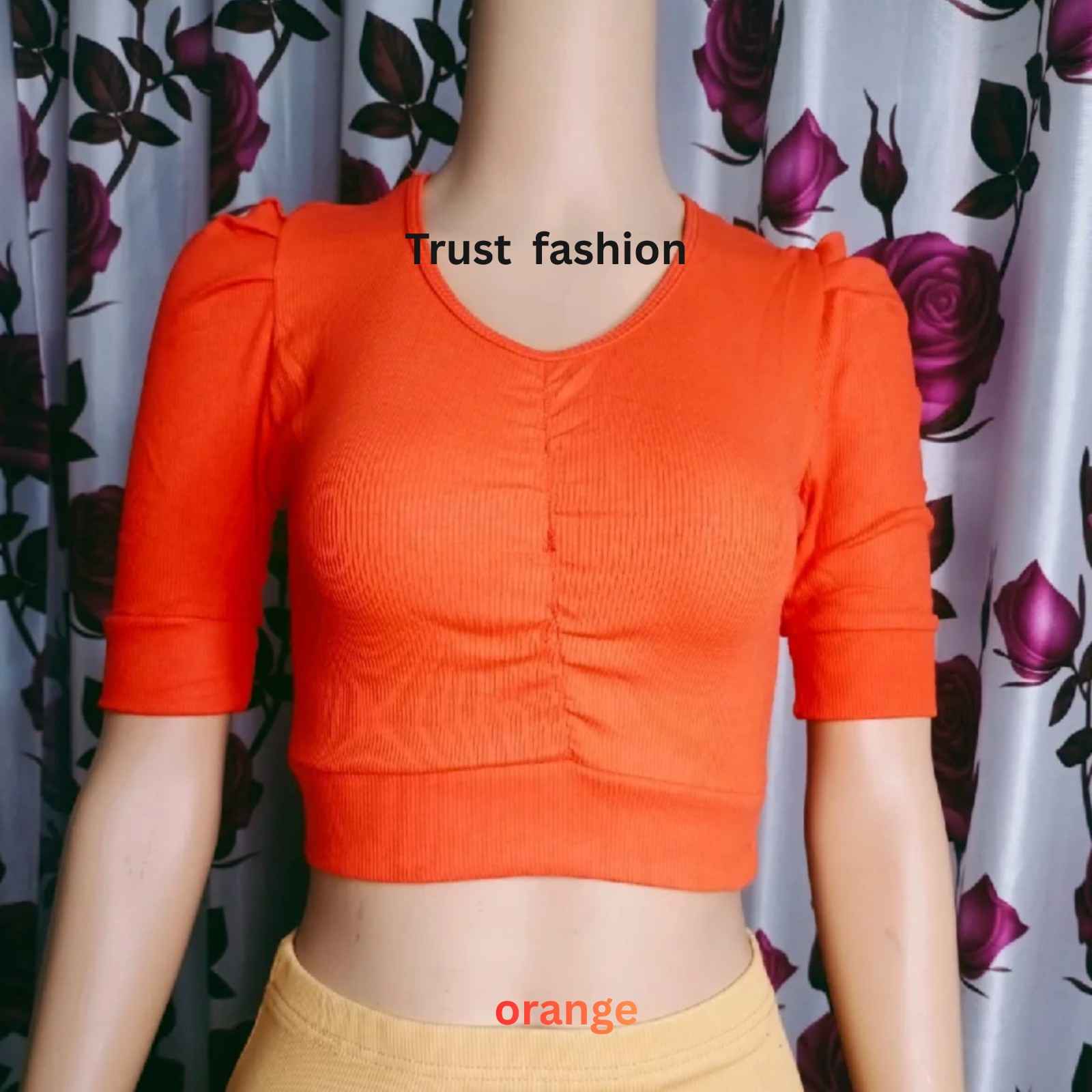 হাফ হাতা হাফ ক্রপ টপ ব্লাউজ